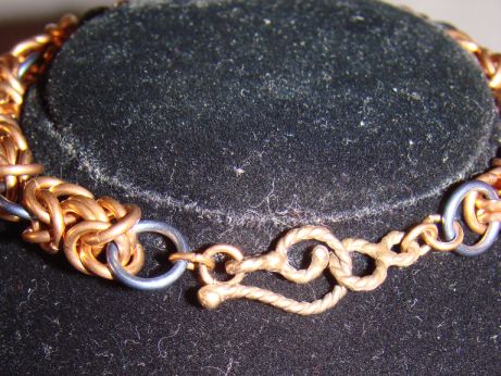 Bronze-and-Niobium-Byz-Bracelet--Clasp.jpeg