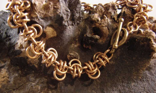 Bronze-Byzee-Wench-Bracelet.jpeg